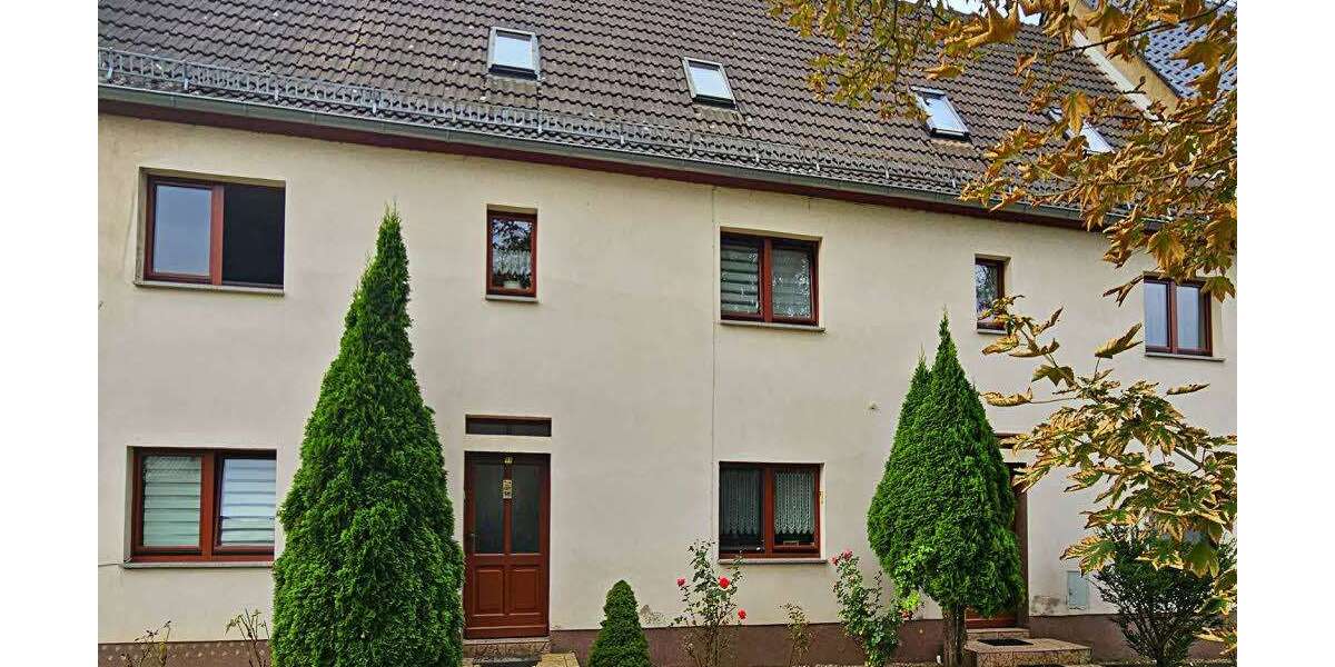 Einfamilienhaus Wettin-Löbejün Löbejün - 10 Zimmer, 277 m&sup2;, 240.000&euro; | Angebot:22634861