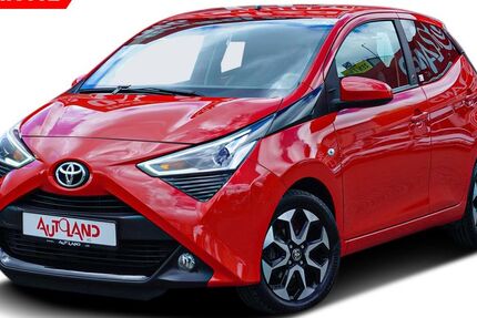 Toyota Aygo (X) 34.780 km 12.490 &euro; Halle 06122