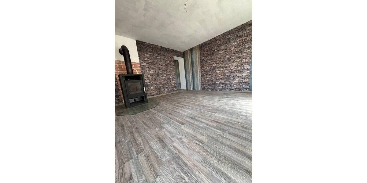 Mehrfamilienhaus, Wohnhaus Zörbig Mößlitz - 1 Zimmer, 294 m&sup2;, 1.200&euro; | Angebot:26257550