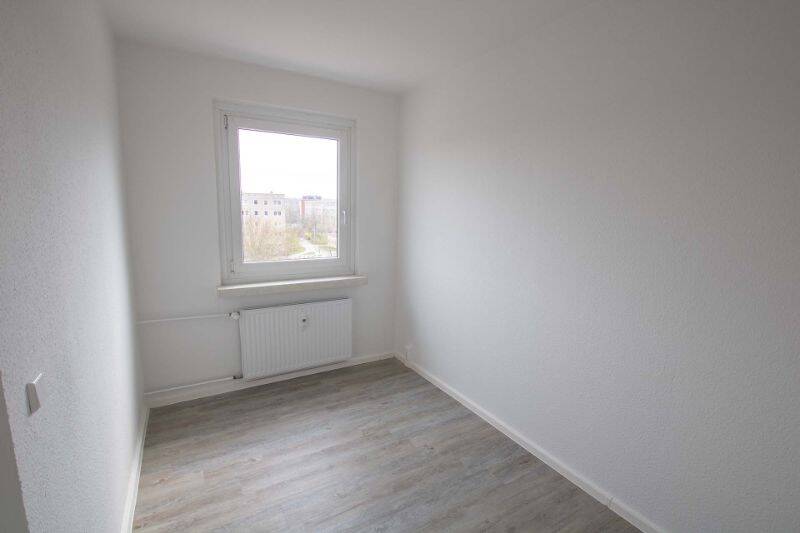 Etagenwohnung Halle (Saale) Heide Nord - 6 Zimmer, 113 m&sup2;, 567&euro; | Angebot:26142627