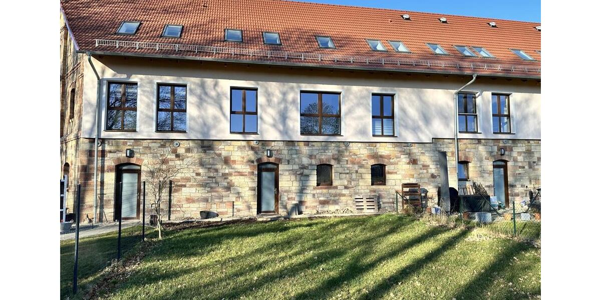 Maisonettenwohnung Querfurt - 6 Zimmer, 211 m&sup2;, 1.200&euro; | Angebot:23794281