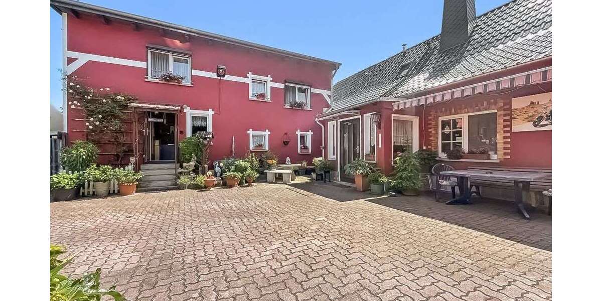 Einfamilienhaus Köthen - 10 Zimmer, 264 m&sup2;, 224.280&euro; | Angebot:21545293
