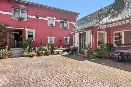 Haus Köthen - 10 Zimmer, 264 m&sup2;, 224.280&euro; | Angebot:21545293