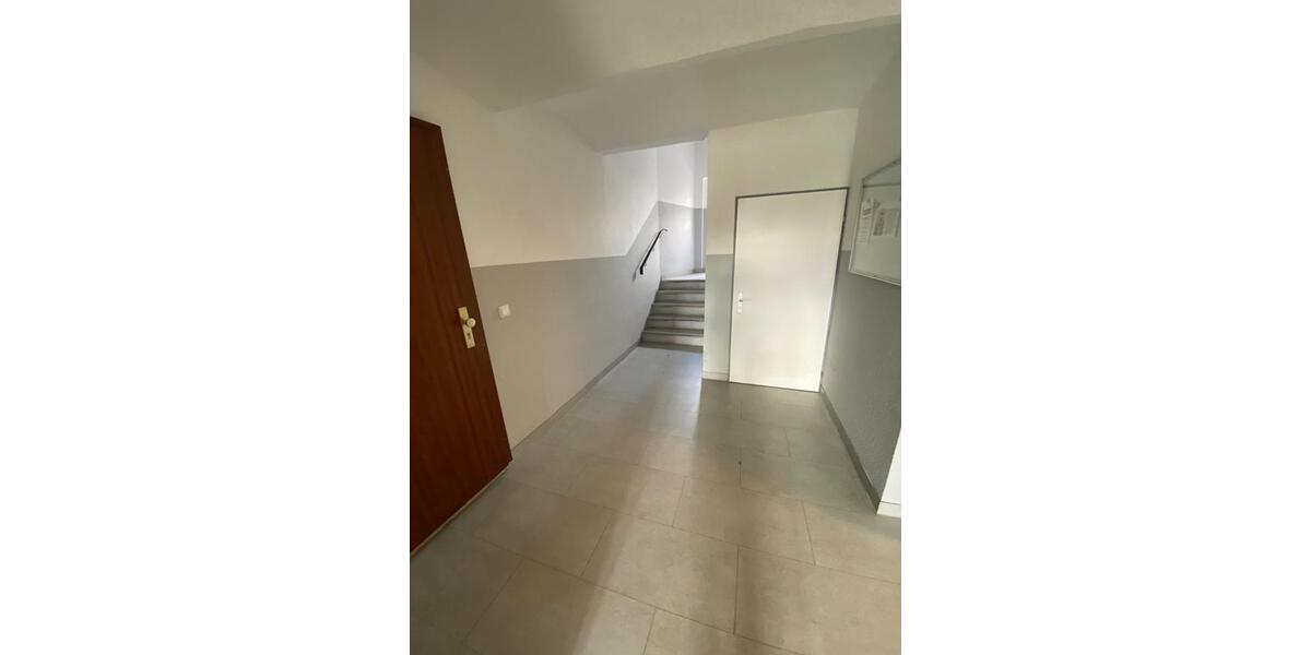 Etagenwohnung Halle (Saale) Büschdorf - 1 Zimmer, 33 m&sup2;, 317&euro; | Angebot:25579424