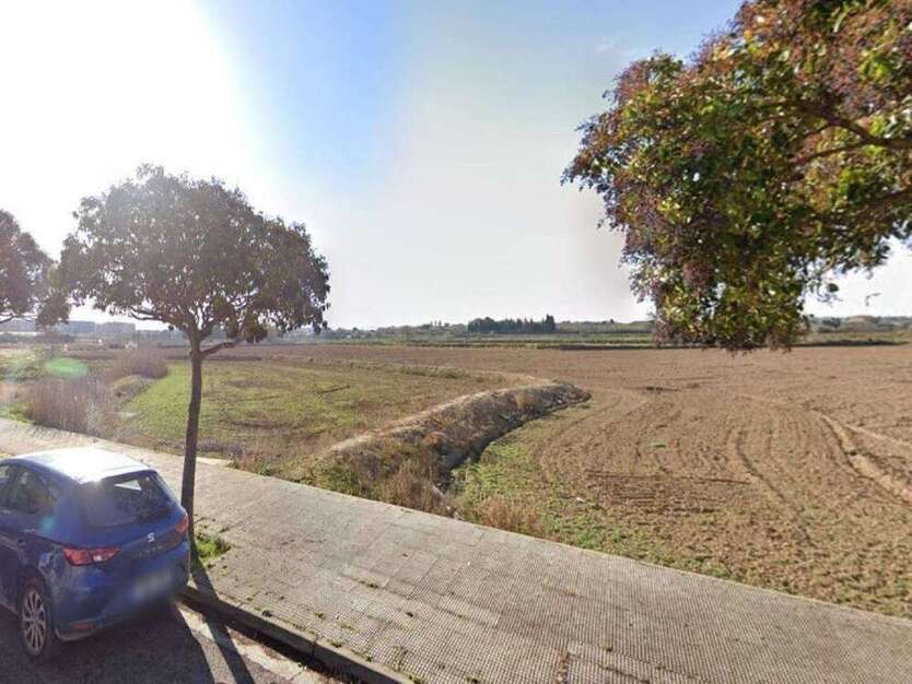 Grundstück zu verkaufen in Zaragoza 1.920.000 €