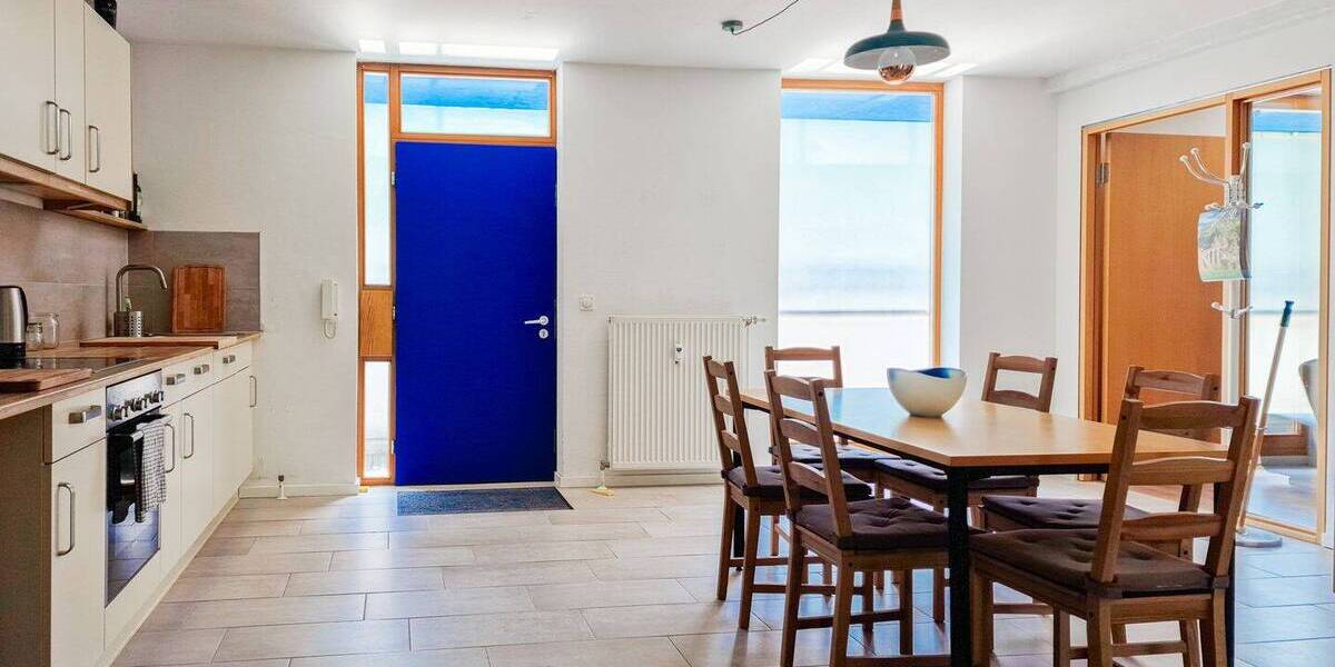 Etagenwohnung Merseburg Neumarkt (Vorstadt) - 6 Zimmer, 171 m&sup2;, 1.980&euro; | Angebot:26806442