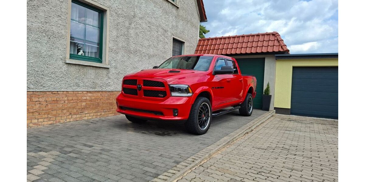 Dodge RAM 235.814 km 22.222 &euro; Langenbogen 06179