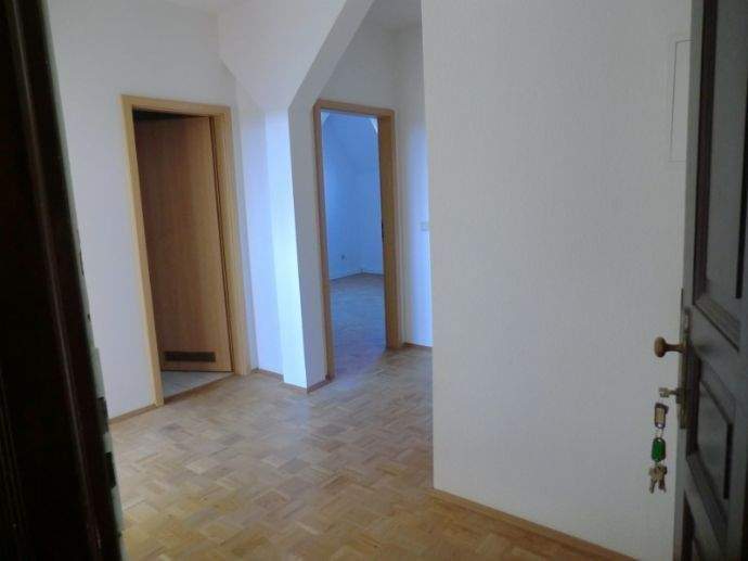 individuelle Dachgeschoss-WE im angenehmen Umfeld