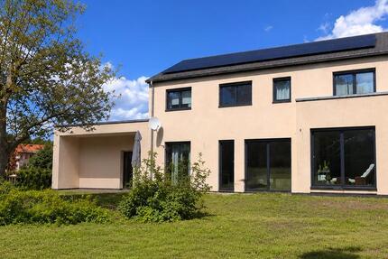 Haus Teutschenthal - 8 Zimmer, 205 m&sup2;, 699.000&euro; | Angebot:27244964