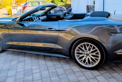 Ford Mustang 136.000 km 22.500 &euro; Salzatal 06197