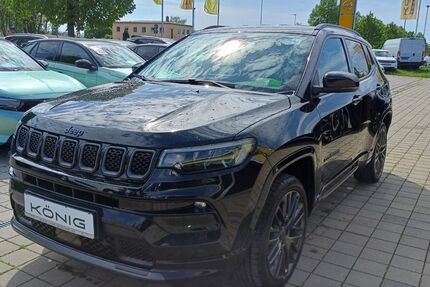 Jeep Compass 43.211 km 26.990 &euro; Merseburg 06217