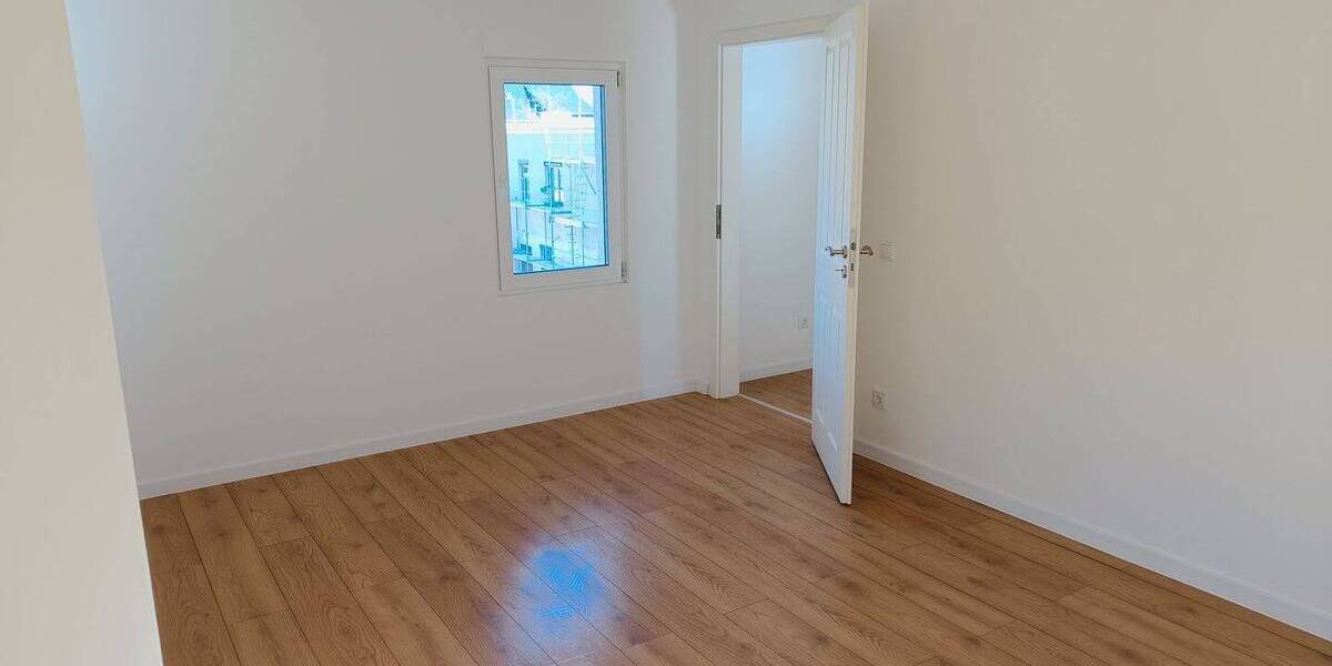 Mehrfamilienhaus, Wohnhaus Halle (Saale) Radewell-Osendorf - 8 Zimmer, 248 m&sup2;, 379.000&euro; | Angebot:26308898