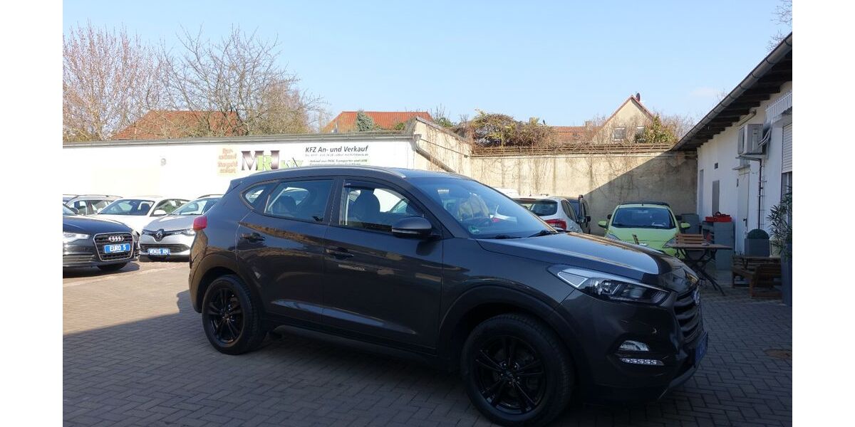 Hyundai TUCSON 201.500 km 10.500 &euro; Halle / Saale 06116