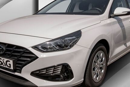 Hyundai i30 44.317 km 16.880 € Petersberg OT Sennewitz 06193