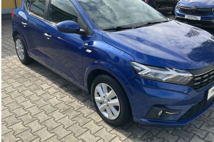Dacia Sandero 71.100 km 12.995 &euro; Wolfen 06766