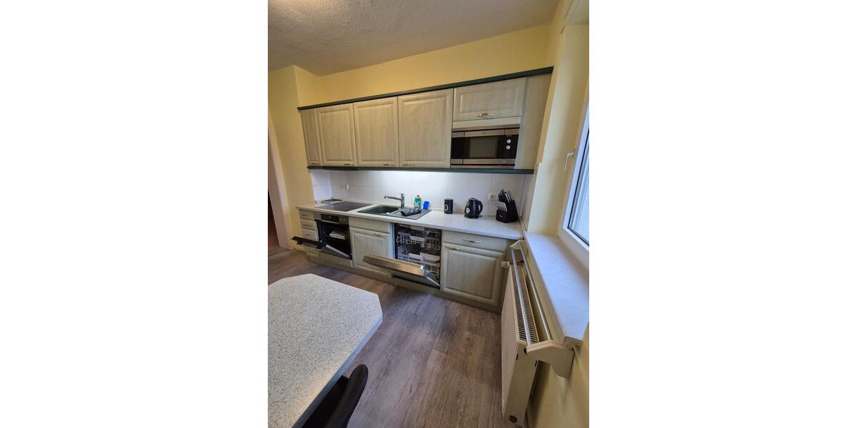 Einfamilienhaus Bad Dürrenberg - 8 Zimmer, 217 m&sup2;, 389.000&euro; | Angebot:25054296