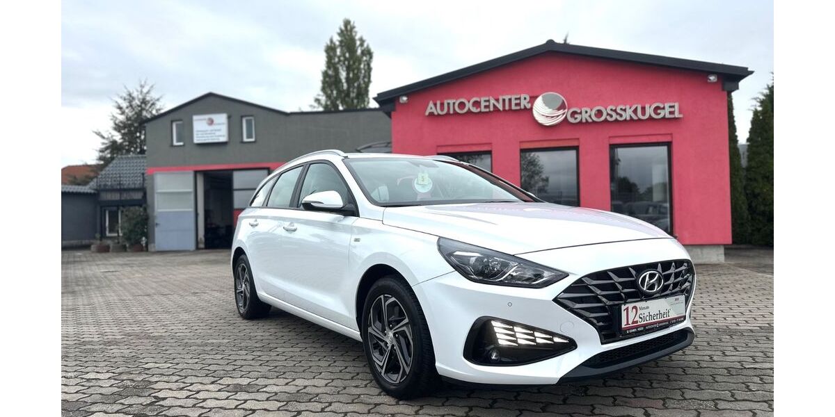Hyundai i30 48.689 km 19.999 &euro; Kabelsketal/OT Großkugel 06184