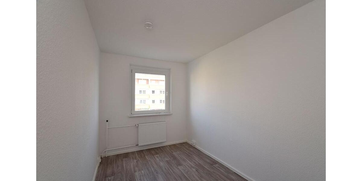 Etagenwohnung Halle (Saale) Dölau - 3 Zimmer, 70 m&sup2;, 479&euro; | Angebot:24533017