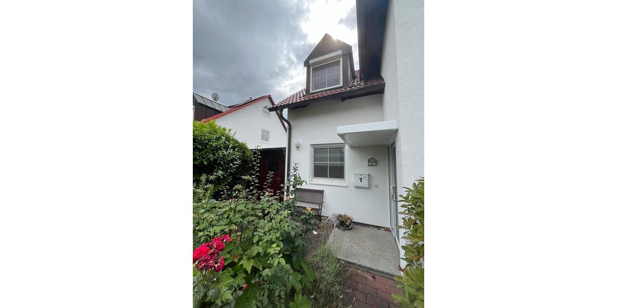 Doppelhaushälfte Teutschenthal - 4 Zimmer, 125 m&sup2;, 275.000&euro; | Angebot:27068192
