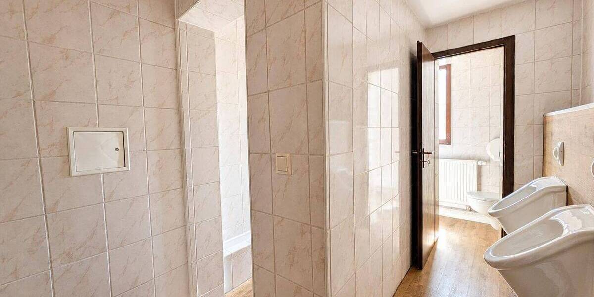 Mehrfamilienhaus, Wohnhaus Halle (Saale) Giebichenstein - 1 Zimmer, 174 m&sup2;, 1.100.000&euro; | Angebot:26616562
