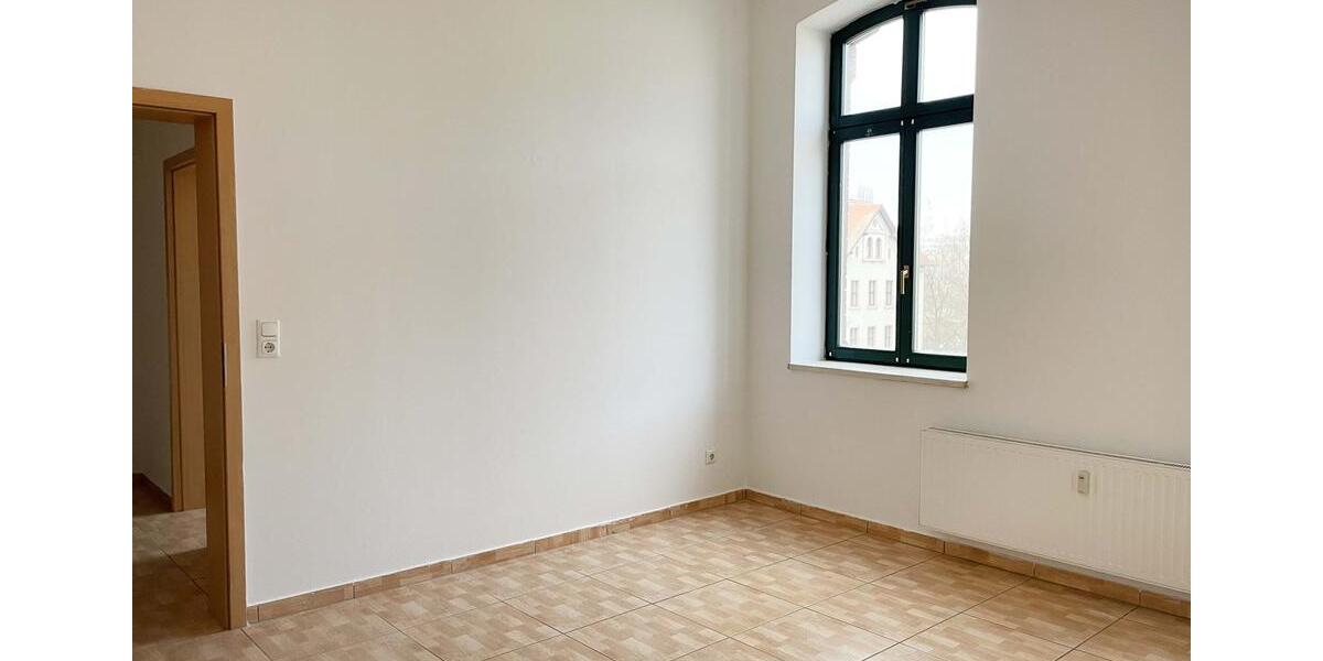 Etagenwohnung Halle (Saale) Damaschkestraße - 3 Zimmer, 81 m&sup2;, 649&euro; | Angebot:26338195