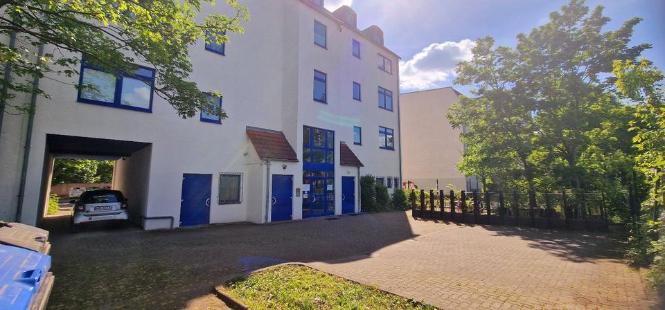 Etagenwohnung Halle (Saale) Damaschkestraße - 1 Zimmer, 40 m&sup2;, 395&euro; | Angebot:25106075