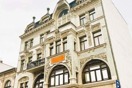 Wohnung Halle (Saale) Altstadt - 5 Zimmer, 151 m&sup2;, 1.225&euro; | Angebot:24775806