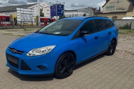 Ford Focus 262.000 km 2.499 &euro; Halle 06118