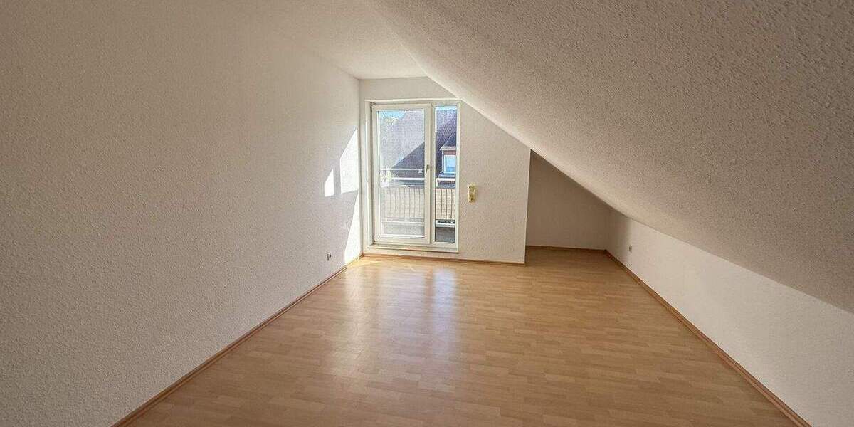 Etagenwohnung Zörbig Mößlitz - 2 Zimmer, 58 m&sup2;, 435&euro; | Angebot:24726296
