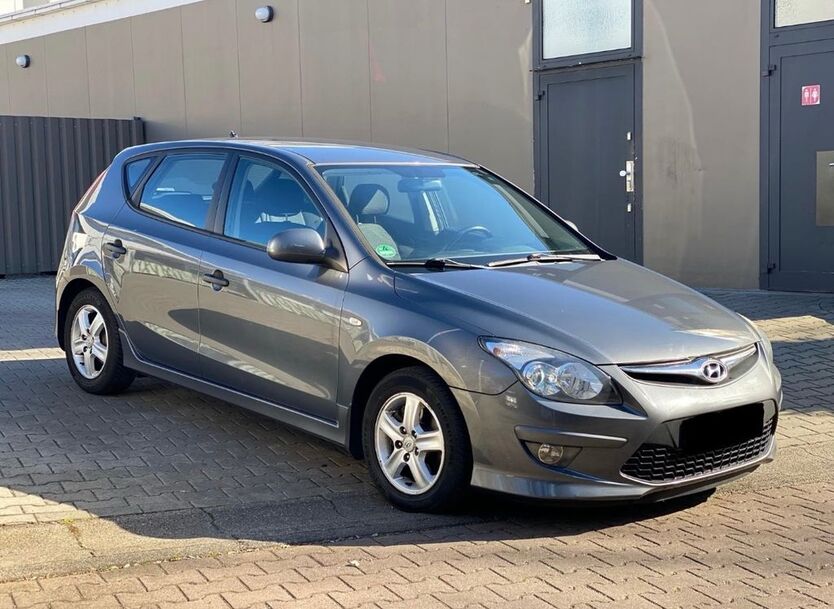 Hyundai i30 153.000 km 4.490 € Leipzig 04155