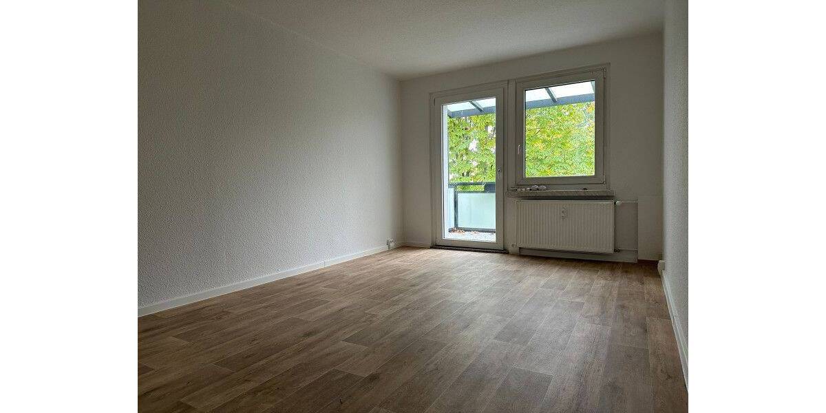 Etagenwohnung Bad Dürrenberg Lennewitz - 2 Zimmer, 49 m&sup2;, 320&euro; | Angebot:26933662