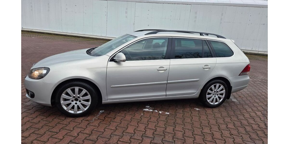 VW Golf 202.000 km 4.300 &euro; Halle/S. 06132