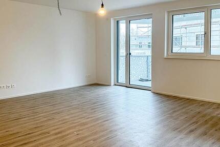 Wohnung Halle (Saale) Halle-Neustadt - 3 Zimmer, 84 m&sup2;, 930&euro; | Angebot:25900178