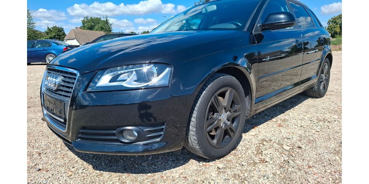 Audi A3 155.900 km 5.995 &euro; Könnern OT Beesenlaublingen 06420