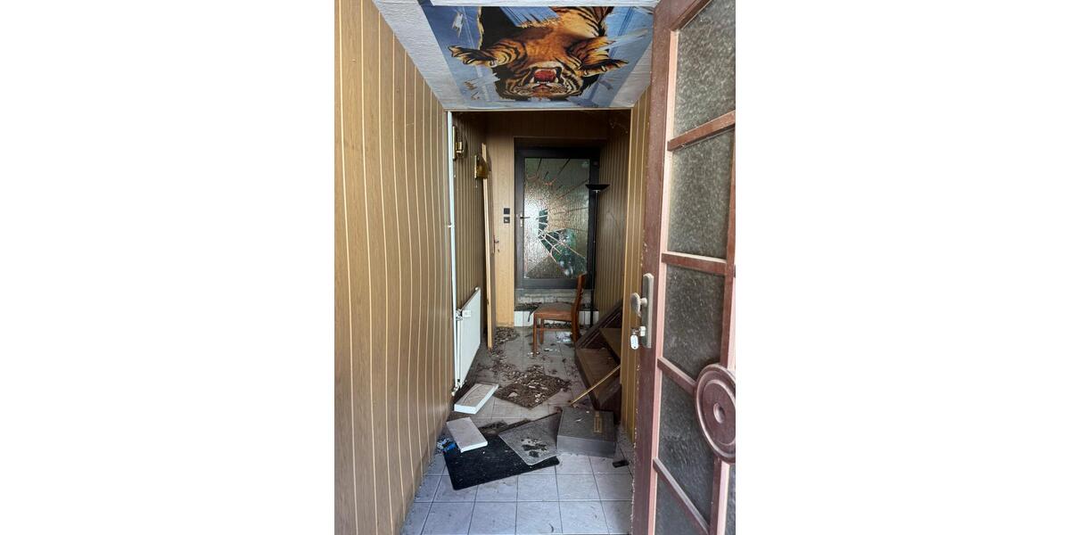 Reihenhaus Wettin-Löbejün Löbejün - 10 Zimmer, 100 m&sup2;, 30.900&euro; | Angebot:27165610
