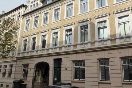 WG-Zimmer in Halle 220 € 27 m² zimmer