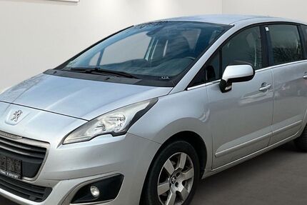 Peugeot 5008 128.332 km 3.599 &euro; Brehna 06796