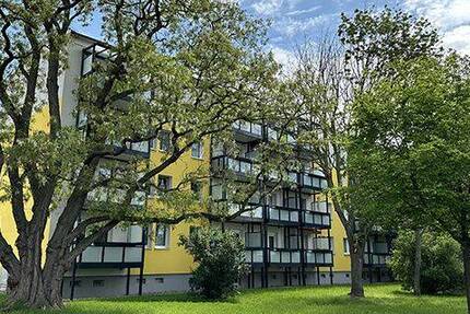 Wohnung Bad Dürrenberg Lennewitz - 2 Zimmer, 49 m&sup2;, 320&euro; | Angebot:26933662