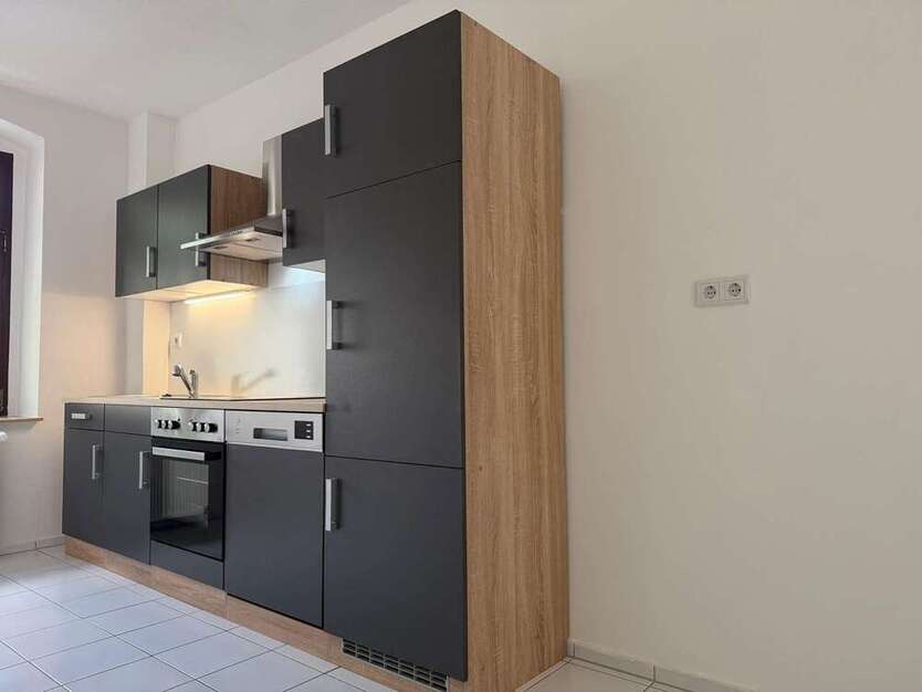 Wohnung zum Mieten in Halle 375 € 34 m²