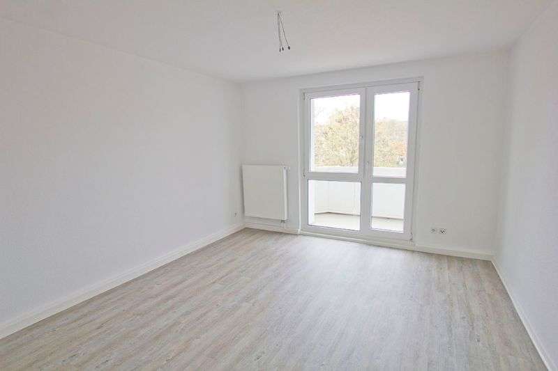 Etagenwohnung Halle (Saale) Südstadt - 3 Zimmer, 58 m&sup2;, 421&euro; | Angebot:27688193