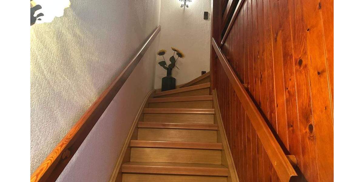 Doppelhaushälfte Halle (Saale) Dieselstraße - 7 Zimmer, 150 m&sup2;, 398.000&euro; | Angebot:24822879