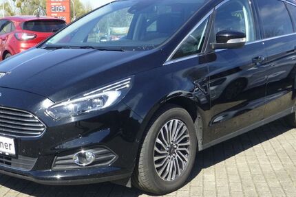 Ford S-Max 49.600 km 20.990 &euro; Wolfen 06766