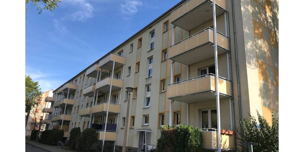 Etagenwohnung Merseburg Kötzschen - 2 Zimmer, 49 m&sup2;, 309&euro; | Angebot:26190097