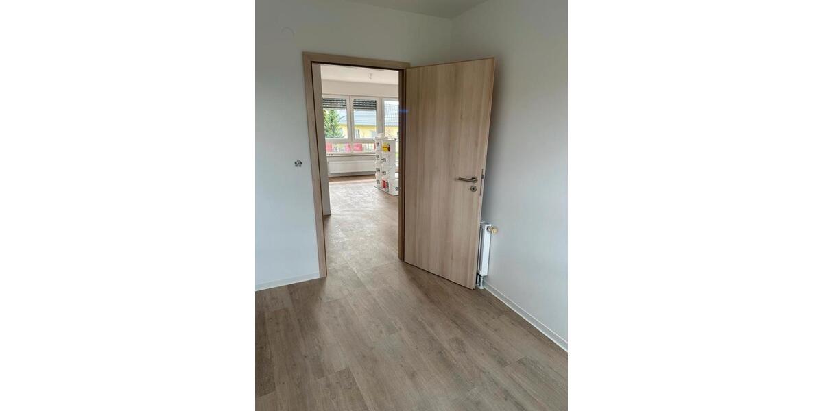 Hochparterre Kabelsketal - 2 Zimmer, 55 m&sup2;, 135.000&euro; | Angebot:27299582