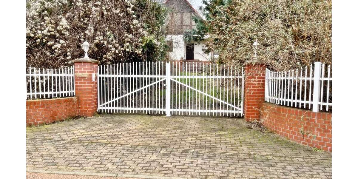 Einfamilienhaus Mücheln - 4 Zimmer, 125 m&sup2;, 240.000&euro; | Angebot:27182160