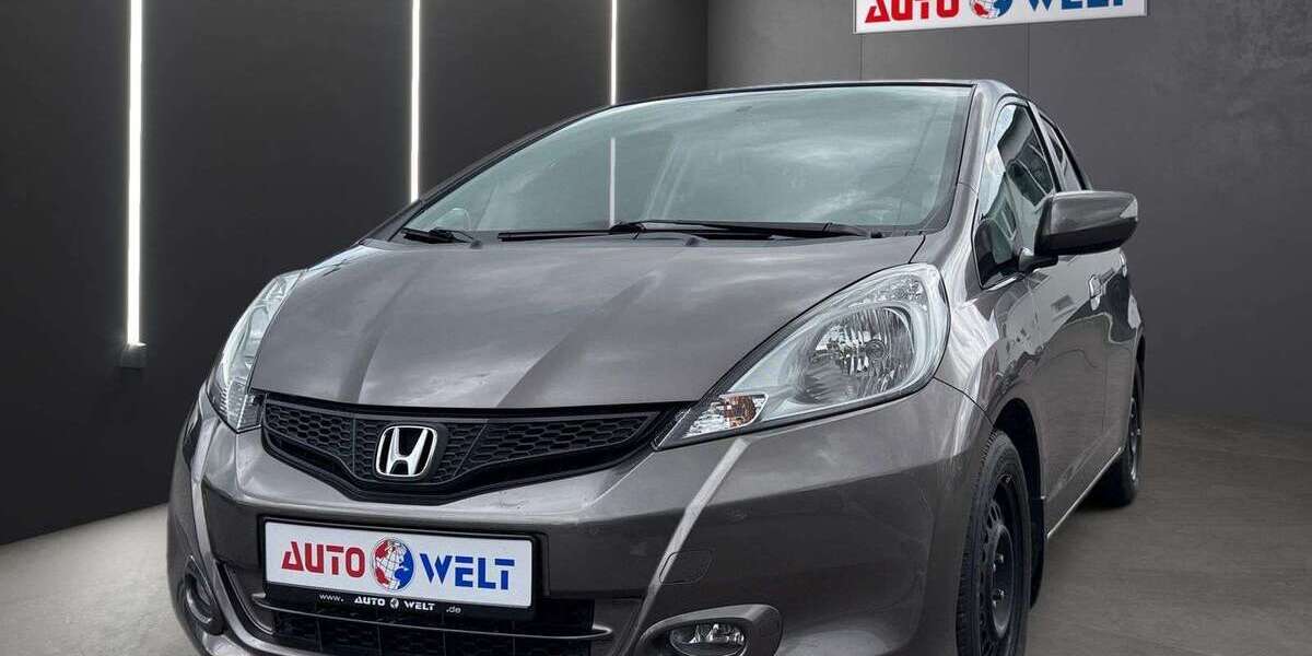 Honda Jazz 48.714 km 7.990 &euro; Sandersdorf-Brehna 06796