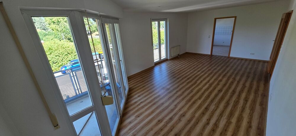 3-Raum-Whg. 83,2 qm 1.OG mit Balkon + TG-Platz - Appartement Schkeuditz Wehlitz | Angebot:27528123