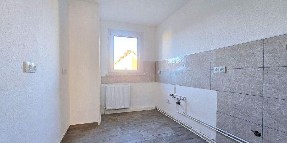 Etagenwohnung Köthen (Anhalt) Köthen - 4 Zimmer, 68 m&sup2;, 470&euro; | Angebot:24577474