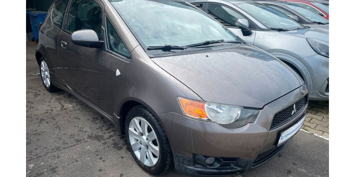 Mitsubishi Colt 136.898 km 3.999 &euro; Leuna 06237