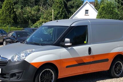 Opel Combo 135.000 km 5.290 &euro; Bitterfeld-Wolfen 06766